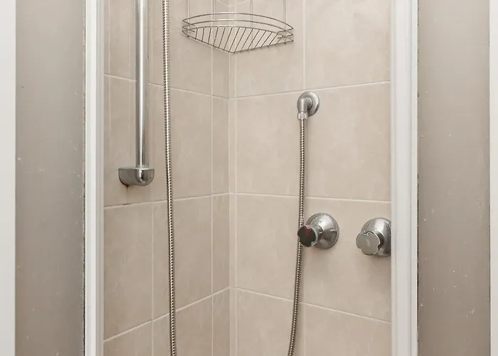 7 Minuti Dal Centro Citta 아파트 *