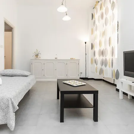 7 Minuti Dal Centro Citta Апартаменты Генуя